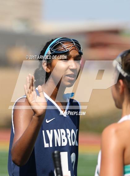 Thumbnail 2 in Lynbrook vs Leigh (Longhorn Tournament) photogallery.