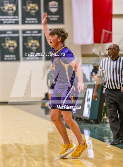 Thumbnail 1 in Center vs Hudson (International Paper Classic) photogallery.