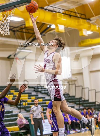 Thumbnail 2 in Center vs Hudson (International Paper Classic) photogallery.