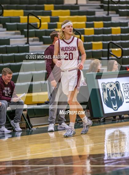 Thumbnail 3 in Center vs Hudson (International Paper Classic) photogallery.