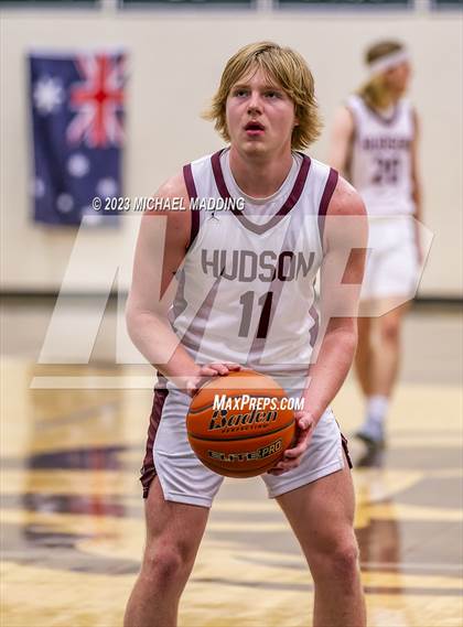 Thumbnail 1 in Center vs Hudson (International Paper Classic) photogallery.