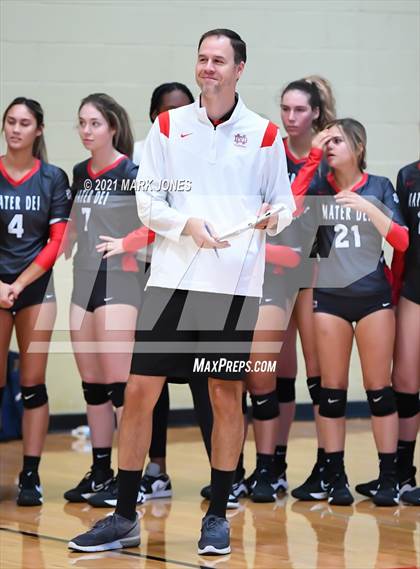 Thumbnail 2 in Bishop Gorman vs. Mater Dei (Nike Tournament of Champions)   photogallery.