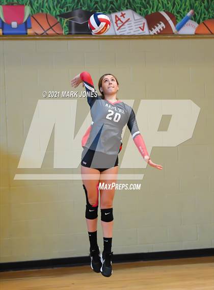 Thumbnail 3 in Bishop Gorman vs. Mater Dei (Nike Tournament of Champions)   photogallery.