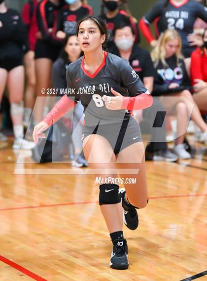 Thumbnail 1 in Bishop Gorman vs. Mater Dei (Nike Tournament of Champions)   photogallery.
