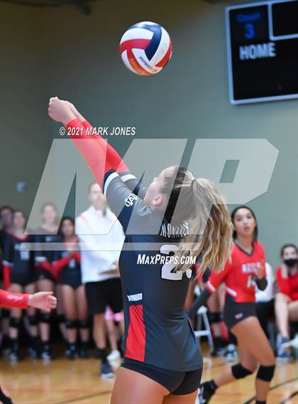 Thumbnail 1 in Bishop Gorman vs. Mater Dei (Nike Tournament of Champions)   photogallery.