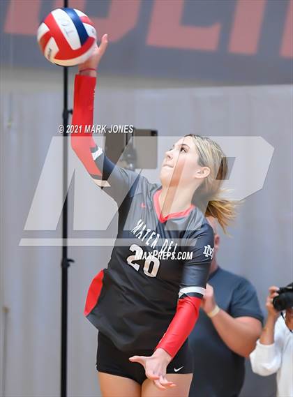 Thumbnail 1 in Bishop Gorman vs. Mater Dei (Nike Tournament of Champions)   photogallery.