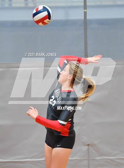 Thumbnail 3 in Bishop Gorman vs. Mater Dei (Nike Tournament of Champions)   photogallery.