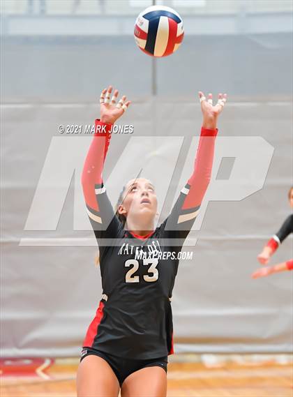 Thumbnail 1 in Bishop Gorman vs. Mater Dei (Nike Tournament of Champions)   photogallery.