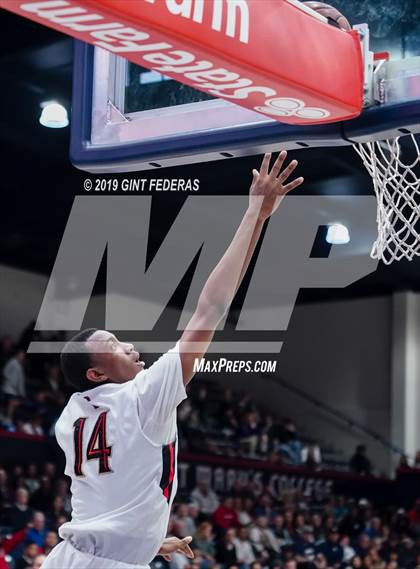 Thumbnail 3 in Campolindo vs. Salesian College Preparatory (CIF NCS D3 Final) photogallery.