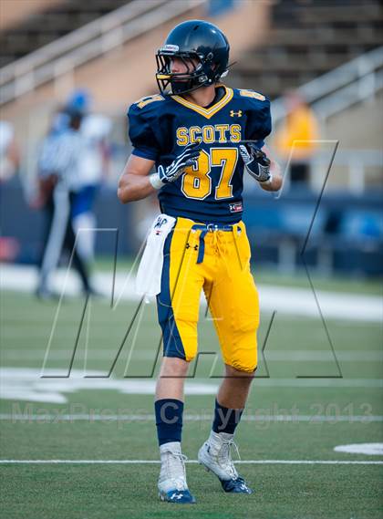 Thumbnail 2 in Prepa Tech vs Highland Park photogallery.