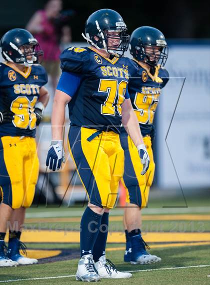 Thumbnail 2 in Prepa Tech vs Highland Park photogallery.
