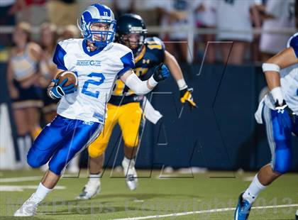 Thumbnail 1 in Prepa Tech vs Highland Park photogallery.