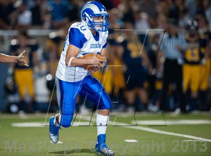 Thumbnail 1 in Prepa Tech vs Highland Park photogallery.