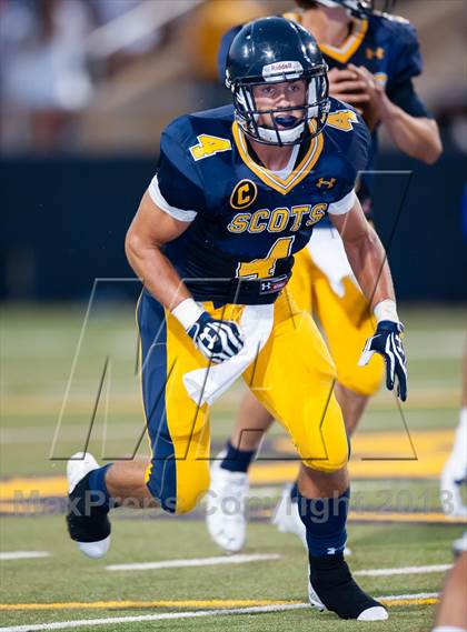 Thumbnail 2 in Prepa Tech vs Highland Park photogallery.
