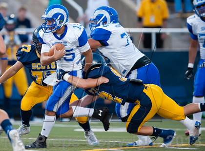 Thumbnail 2 in Prepa Tech vs Highland Park photogallery.