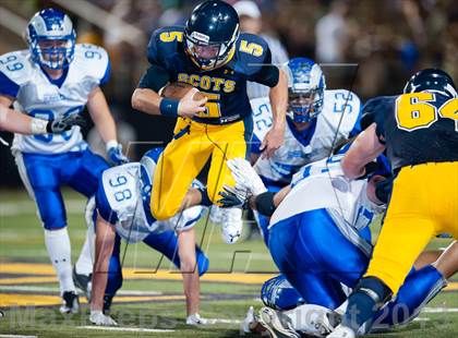 Thumbnail 2 in Prepa Tech vs Highland Park photogallery.