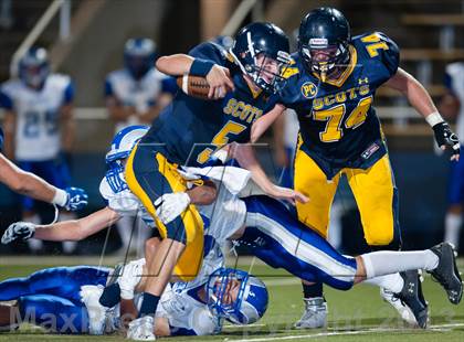 Thumbnail 3 in Prepa Tech vs Highland Park photogallery.