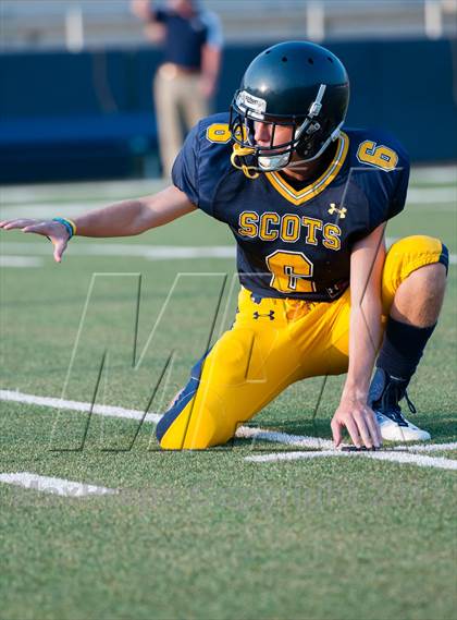Thumbnail 1 in Prepa Tech vs Highland Park photogallery.