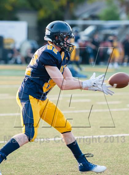 Thumbnail 3 in Prepa Tech vs Highland Park photogallery.