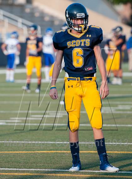 Thumbnail 2 in Prepa Tech vs Highland Park photogallery.