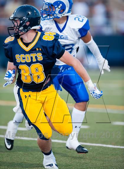 Thumbnail 2 in Prepa Tech vs Highland Park photogallery.