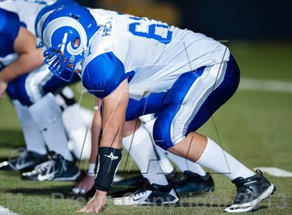 Thumbnail 3 in Prepa Tech vs Highland Park photogallery.