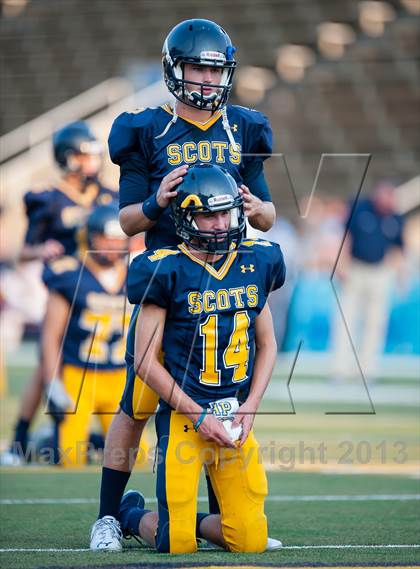Thumbnail 2 in Prepa Tech vs Highland Park photogallery.