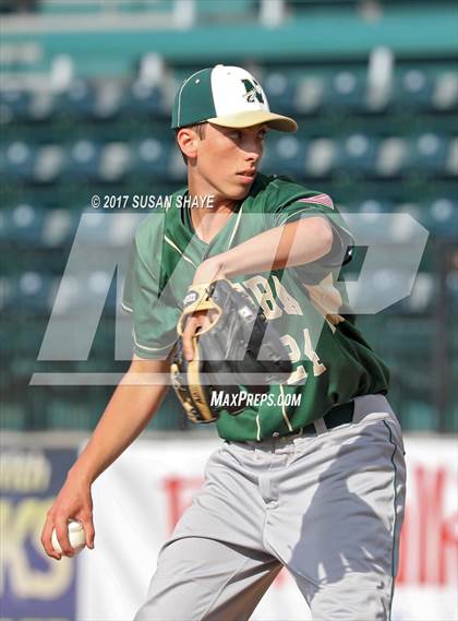 Thumbnail 3 in Wachusett Regional vs. Nashoba Regional (MIAA Division 1 Central Final) photogallery.