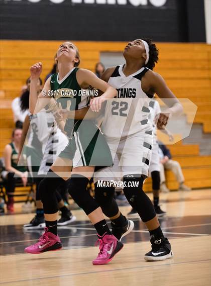 Thumbnail 2 in Garces Memorial @ Stockdale photogallery.
