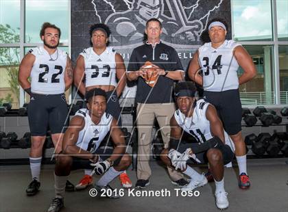 Thumbnail 3 in Steele (2016 Preseason Top 25 Early Contenders Photo Shoot)  photogallery.