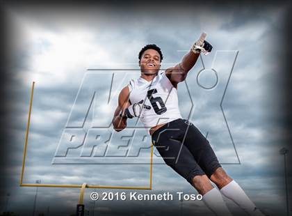 Thumbnail 2 in Steele (2016 Preseason Top 25 Early Contenders Photo Shoot)  photogallery.