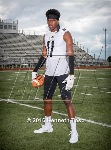 Thumbnail 1 in Steele (2016 Preseason Top 25 Early Contenders Photo Shoot)  photogallery.