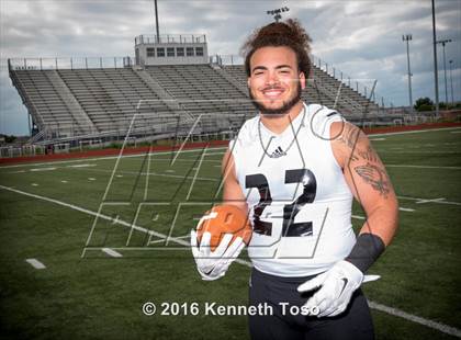 Thumbnail 3 in Steele (2016 Preseason Top 25 Early Contenders Photo Shoot)  photogallery.