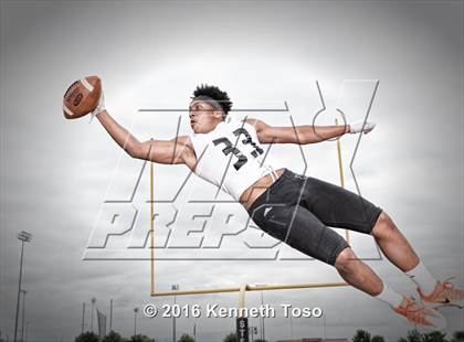 Thumbnail 1 in Steele (2016 Preseason Top 25 Early Contenders Photo Shoot)  photogallery.