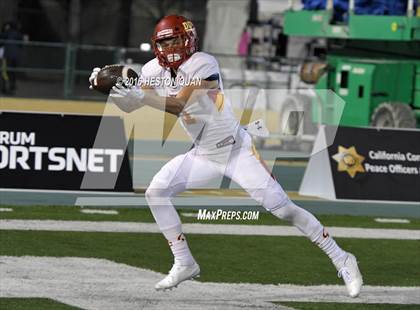 Thumbnail 3 in Cathedral Catholic vs. St. Mary's (CIF State Division 1AA Final) photogallery.