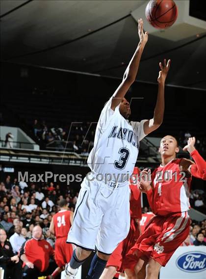 Thumbnail 1 in Mater Dei vs. Loyola (CIF SS D1AA Semifinal) photogallery.