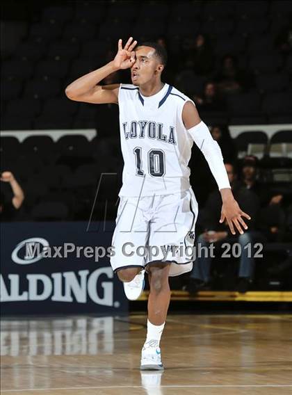 Thumbnail 1 in Mater Dei vs. Loyola (CIF SS D1AA Semifinal) photogallery.