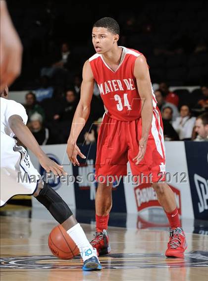 Thumbnail 2 in Mater Dei vs. Loyola (CIF SS D1AA Semifinal) photogallery.
