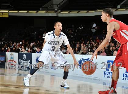 Thumbnail 1 in Mater Dei vs. Loyola (CIF SS D1AA Semifinal) photogallery.