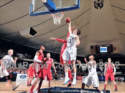 Thumbnail 1 in Mater Dei vs. Loyola (CIF SS D1AA Semifinal) photogallery.