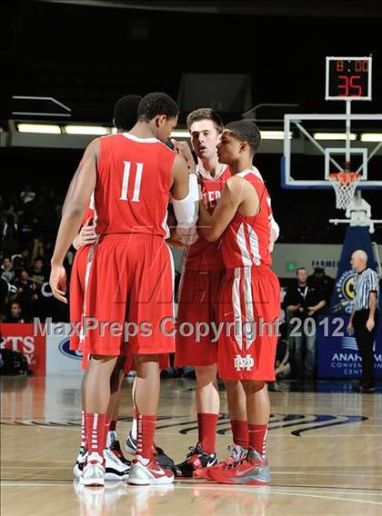 Thumbnail 1 in Mater Dei vs. Loyola (CIF SS D1AA Semifinal) photogallery.