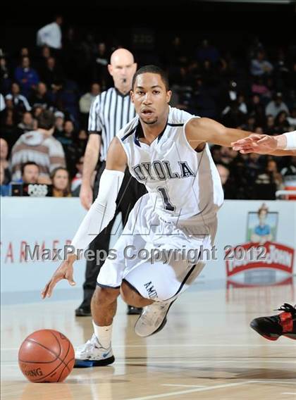 Thumbnail 3 in Mater Dei vs. Loyola (CIF SS D1AA Semifinal) photogallery.
