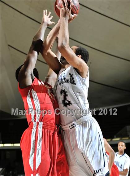 Thumbnail 1 in Mater Dei vs. Loyola (CIF SS D1AA Semifinal) photogallery.
