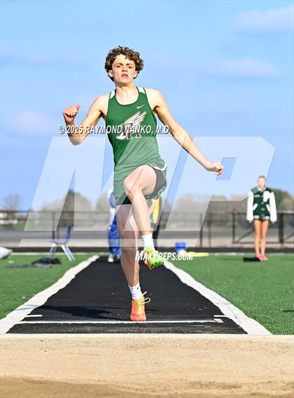 Thumbnail 2 in Pendleton Heights at Delta (Long Jump) photogallery.