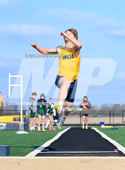 Thumbnail 1 in Pendleton Heights at Delta (Long Jump) photogallery.