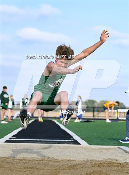 Thumbnail 1 in Pendleton Heights at Delta (Long Jump) photogallery.