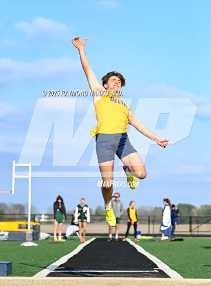 Thumbnail 2 in Pendleton Heights at Delta (Long Jump) photogallery.