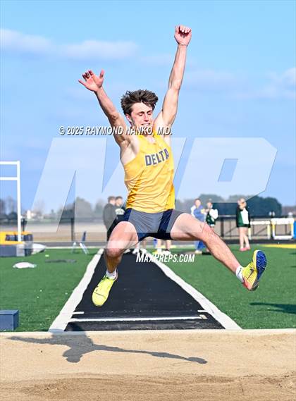 Thumbnail 3 in Pendleton Heights at Delta (Long Jump) photogallery.