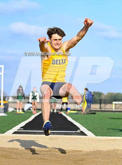 Thumbnail 3 in Pendleton Heights at Delta (Long Jump) photogallery.
