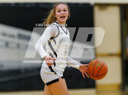 Thumbnail 2 in Columbus @ Lincoln Northeast photogallery.